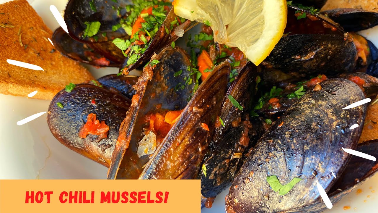 RED HOT CHILI MUSSELS: A Traditional Dish From Southern ITALY 🌶️