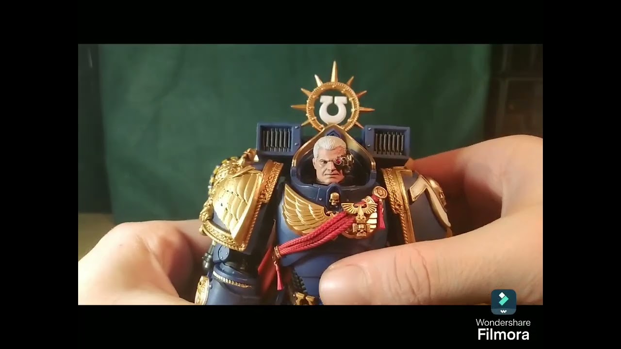 JoyToy Warhammer 40000 Space Marine 2 Marneus Calgar figura bemutató 