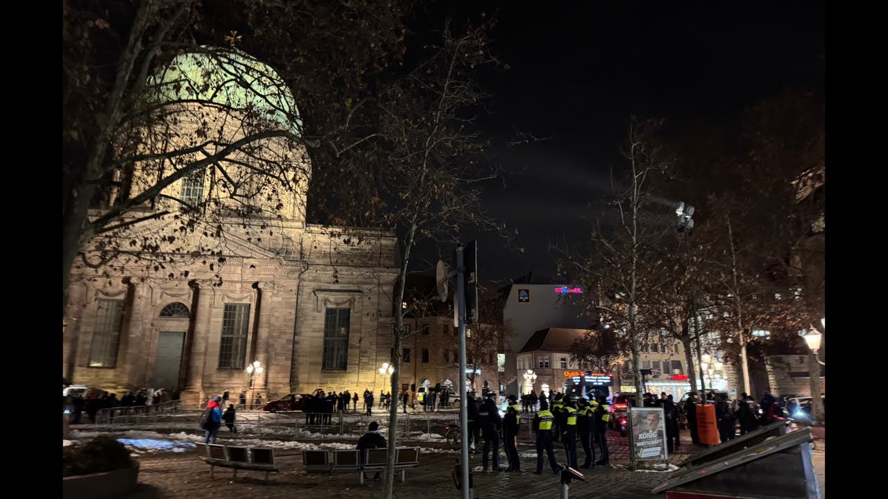 Nürnberg Montagsprotest & Omas gegen Rechts Mahnwache & Antifa 