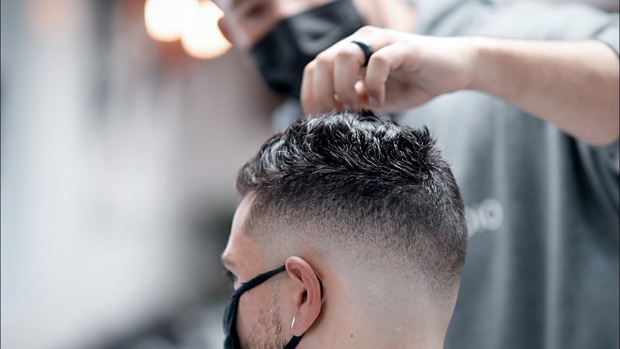 УЧЕБНОЕ ПОСОБИЕ ПО SKIN FADE — УЧЕБНОЕ ПОСОБИЕ ДЛЯ ПАРИКМАХЕРА
