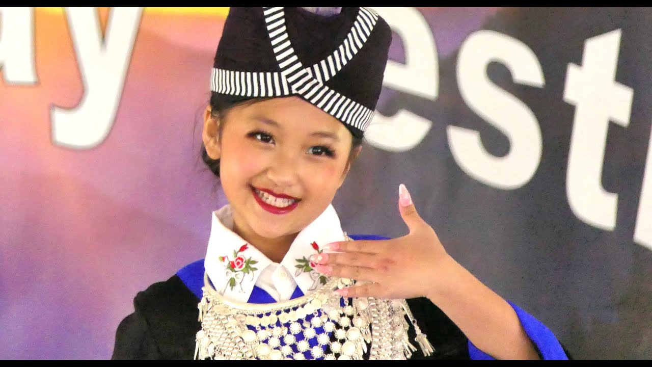 Hmong Dancing - General Show