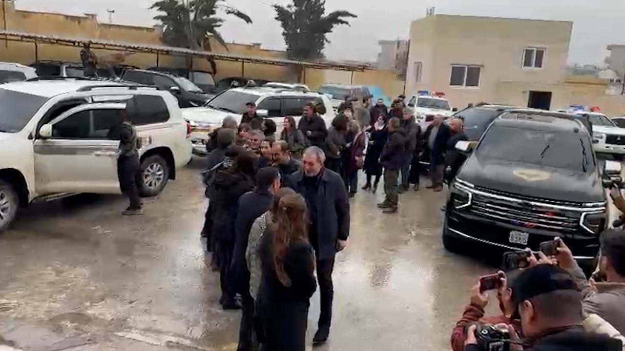 📌Şandeya Bakur çû konê sersaxiyê yê şehîd Salih Muslim