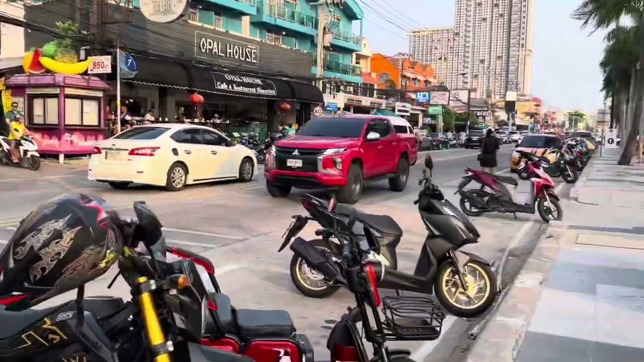 Dongtan Beach walk to Jomtien Night Market, Pattaya Thailand