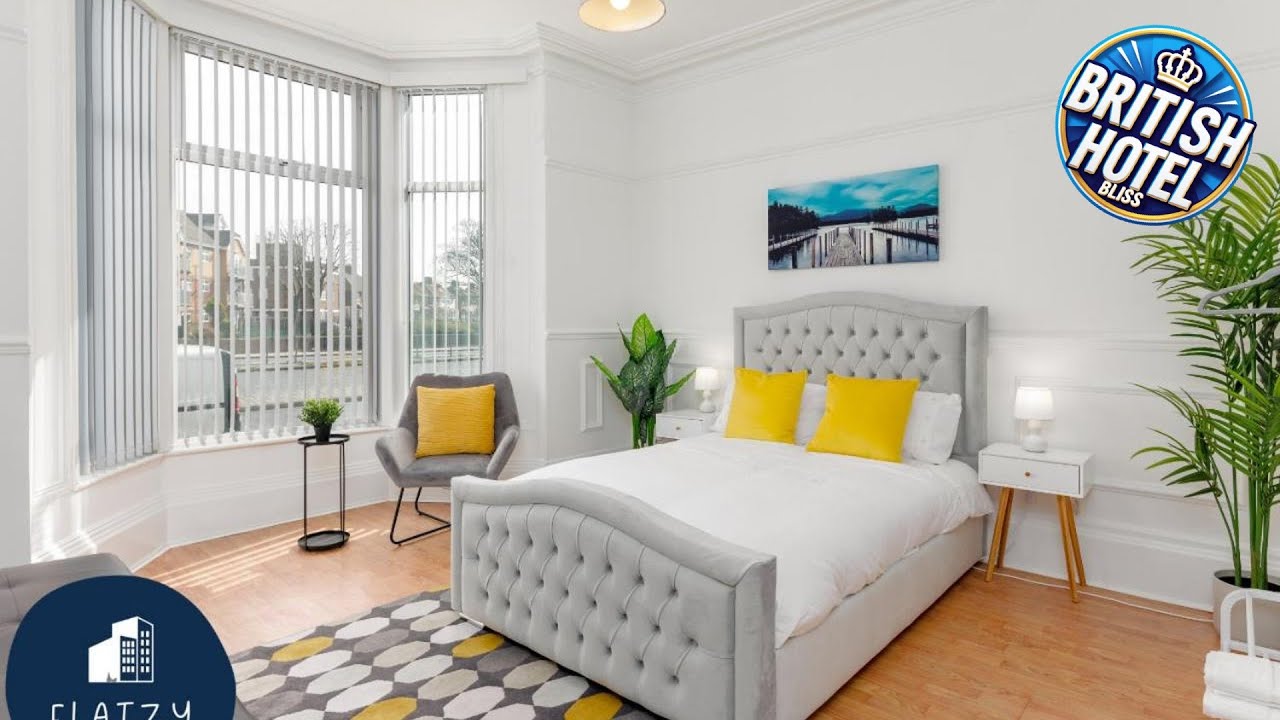 FLATZY - 6 bed Oasis Close to Football Stadiums | Liverpool, United Kingdom | Hotel Review 🏨