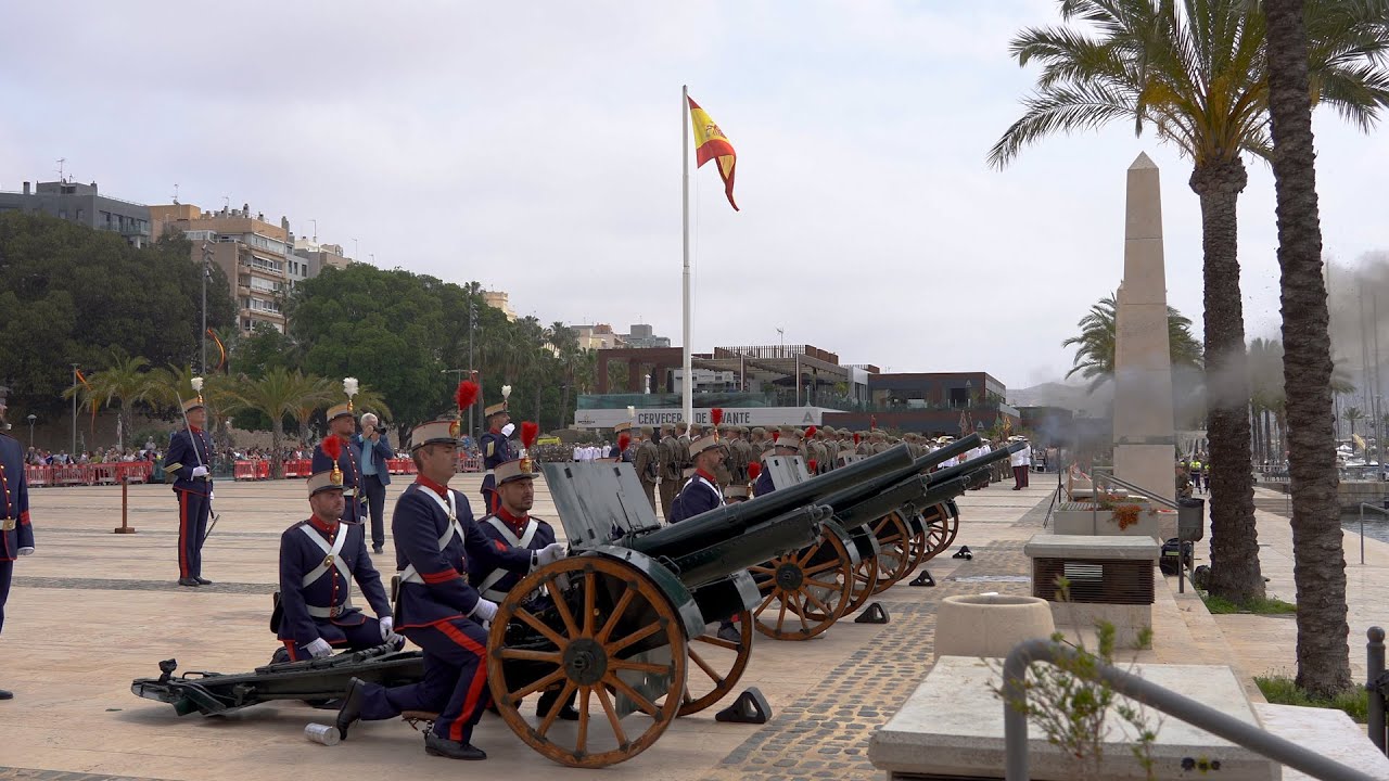 Cartagena conmemora el 2 de mayo con los artilleros de Tentegorra