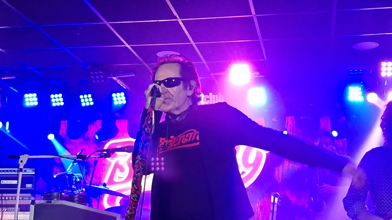 Burning - Una Noche Sin Ti . Directo 2025 Murcia . Sala Garaje Beat Club. 