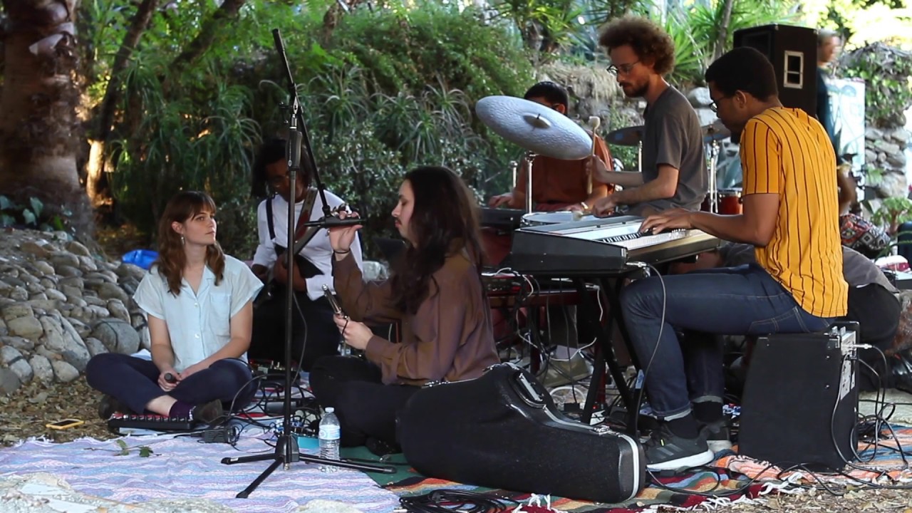 Leaving Records Live Performance