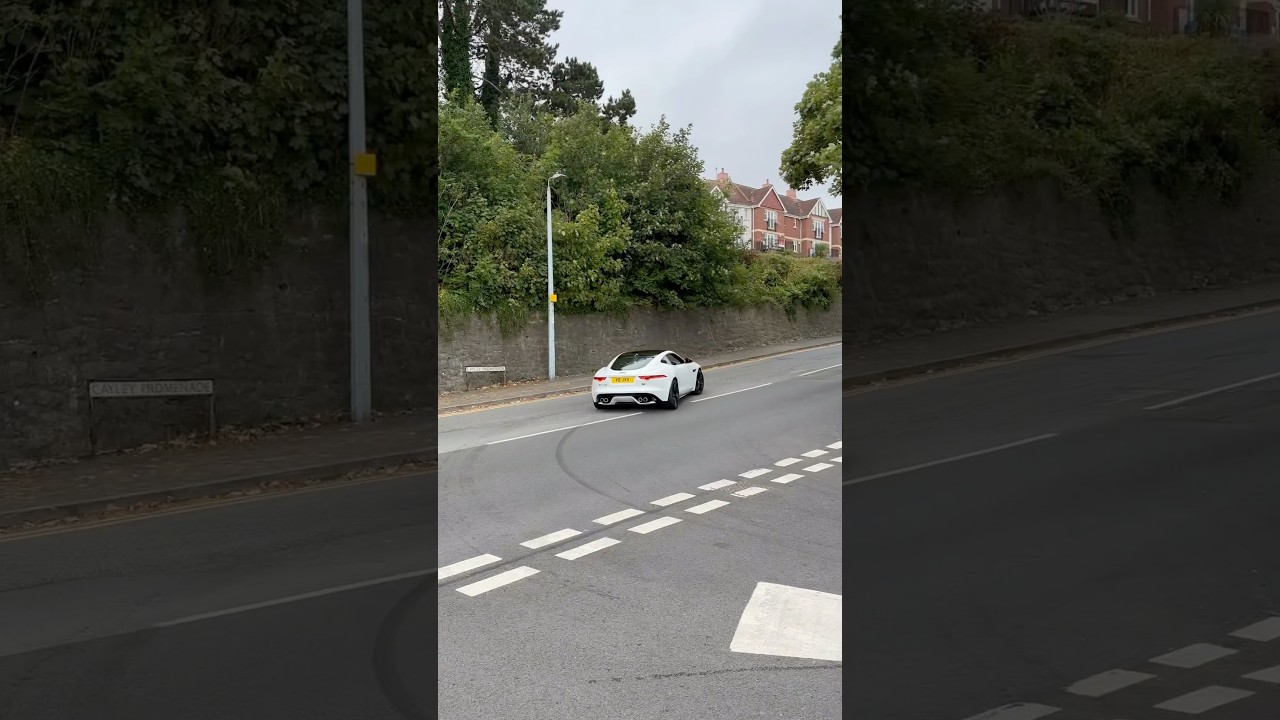 Jaguar F-Type V8 R