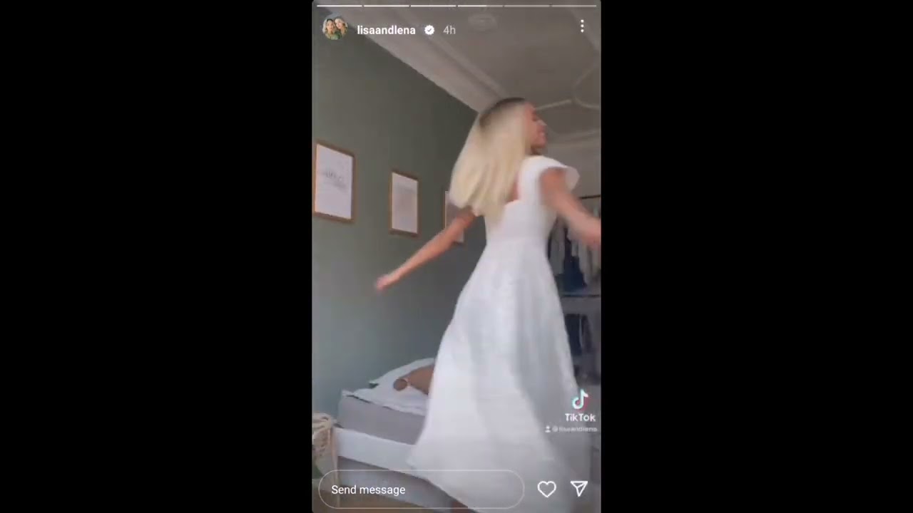 Lisa and Lena Instagram stories 30.7.22