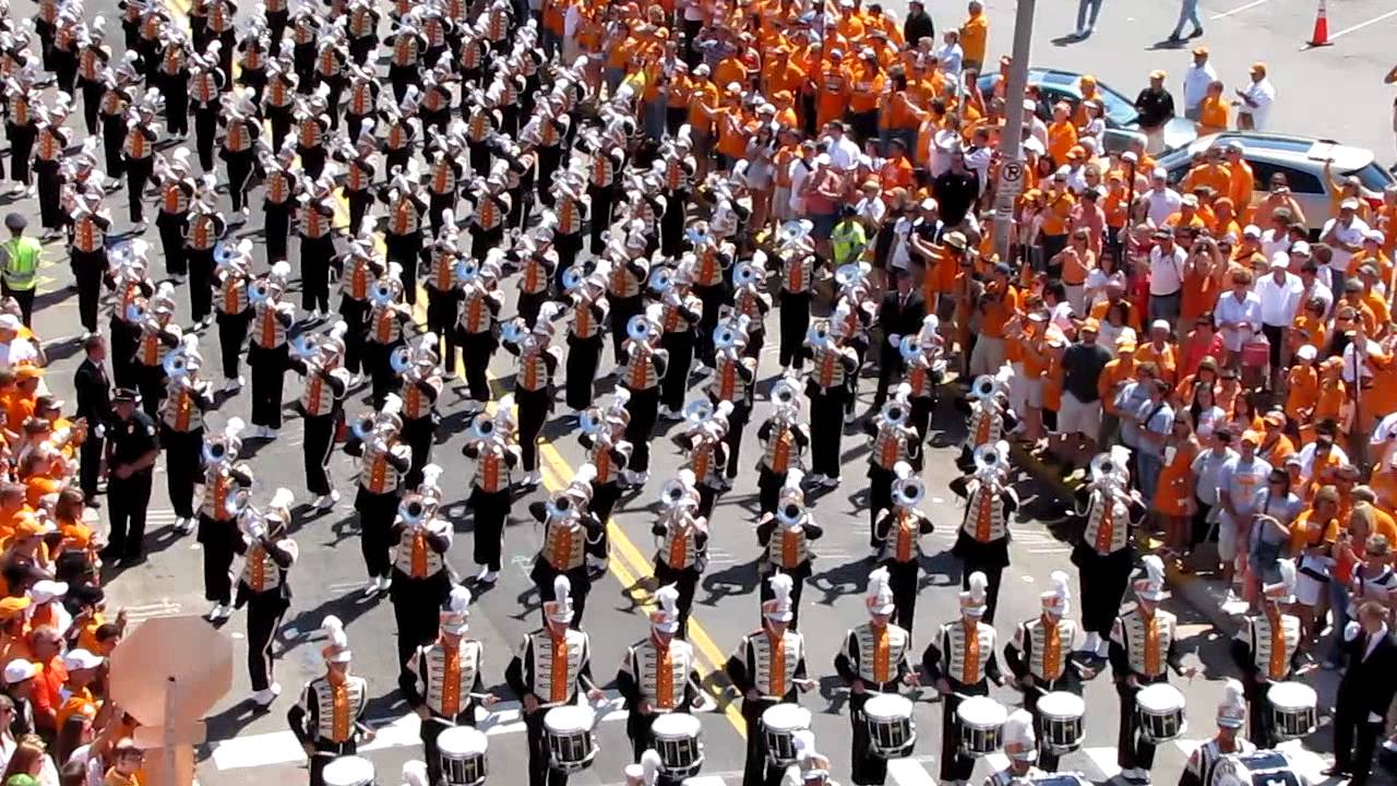 March to the Stadium (UT vs Cincinnati '11)