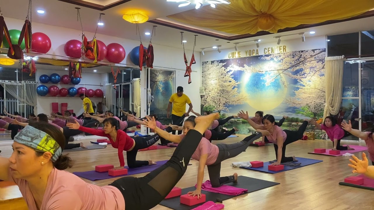 Block yoga class