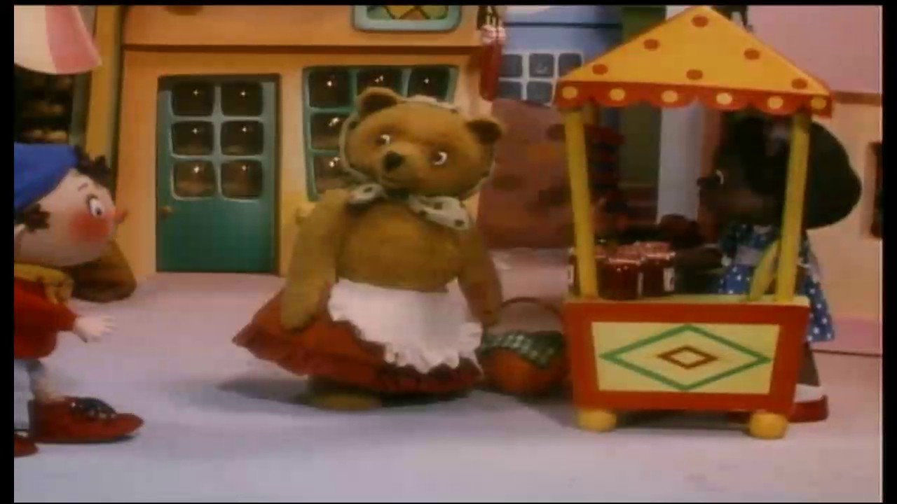 18 - Oui-Oui Série originale - Oui Oui Fait Les Courses