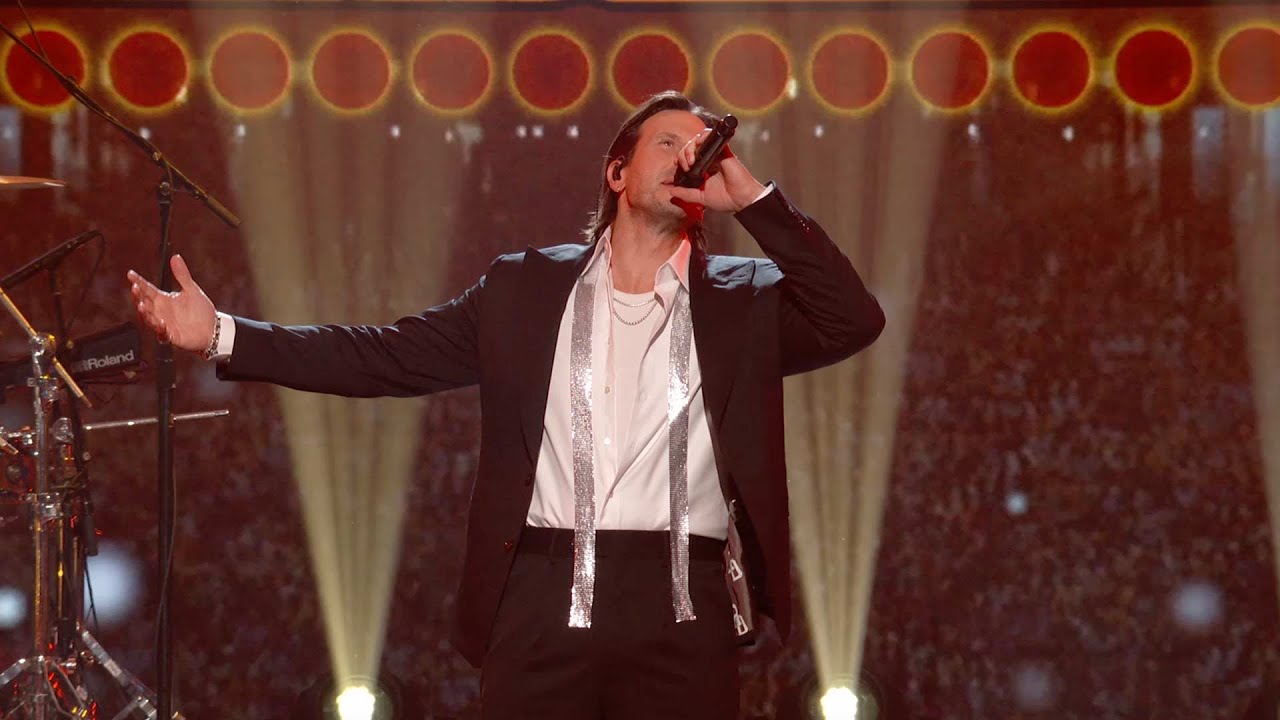 Russell Dickerson - 
