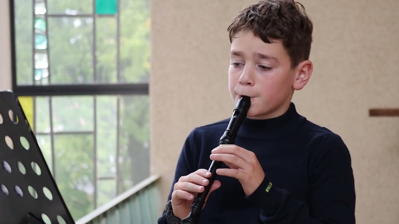 Kees Neven (11) performs 'Bist du bei mir' by J.S. Bach / H. Stölzel