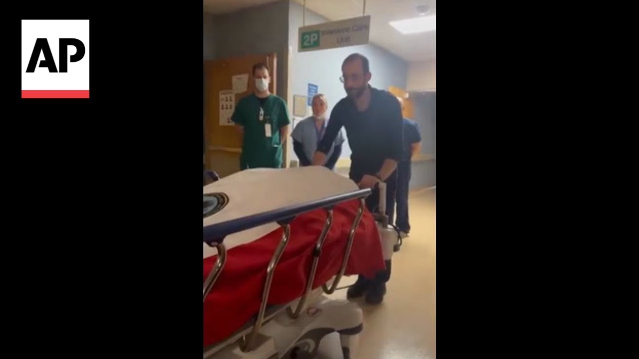 Video shows ICU nurse Alex Pretti honoring veteran in final salute in 2024