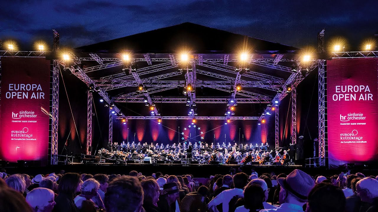 Europa Open Air 2022: Verdi, Chopin, Liszt, Debussy & Weinberg – Altinoglu & Levanon