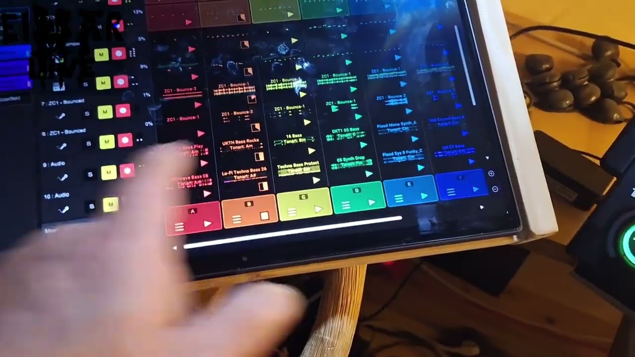 Eisbär live..livelooping..how it works #progressivetrance #electronicmusic 