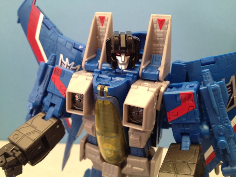 TRANSFORMERS MASTERPIECE THUNDERCRACKER TOYS R US TOY REVIEW