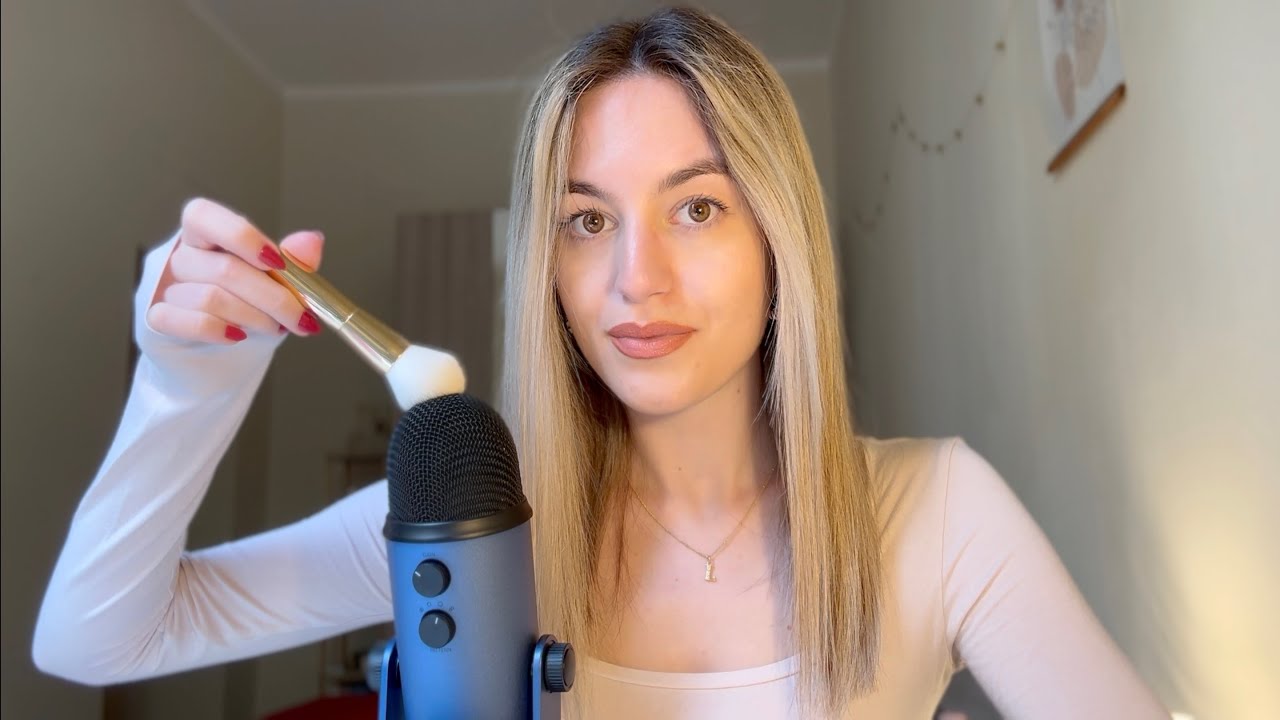 IL MIO PRIMO VIDEO ASMR 💤 brushing, pop-it, tapping (solo triggers asmr ita)