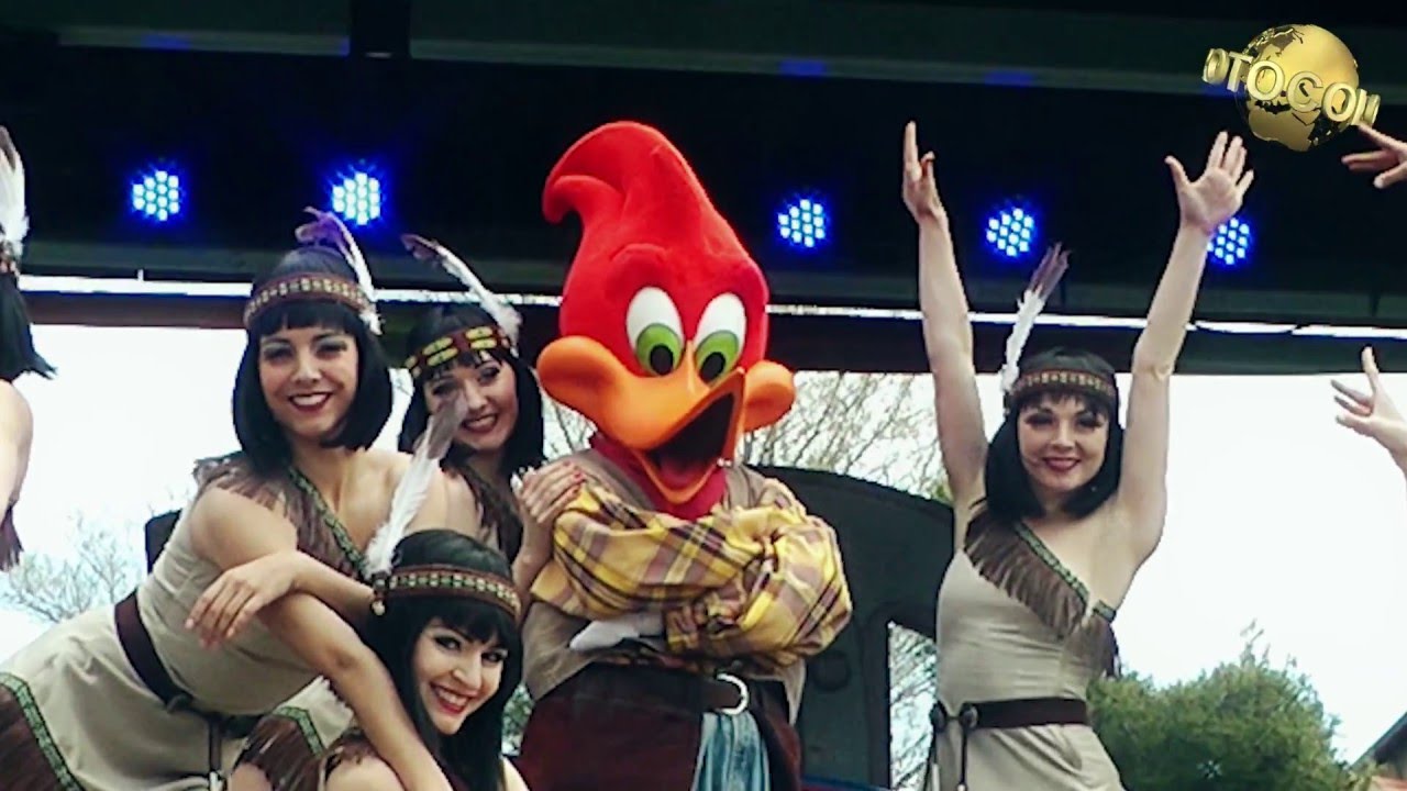 Woody on tour show Port Aventura 2016