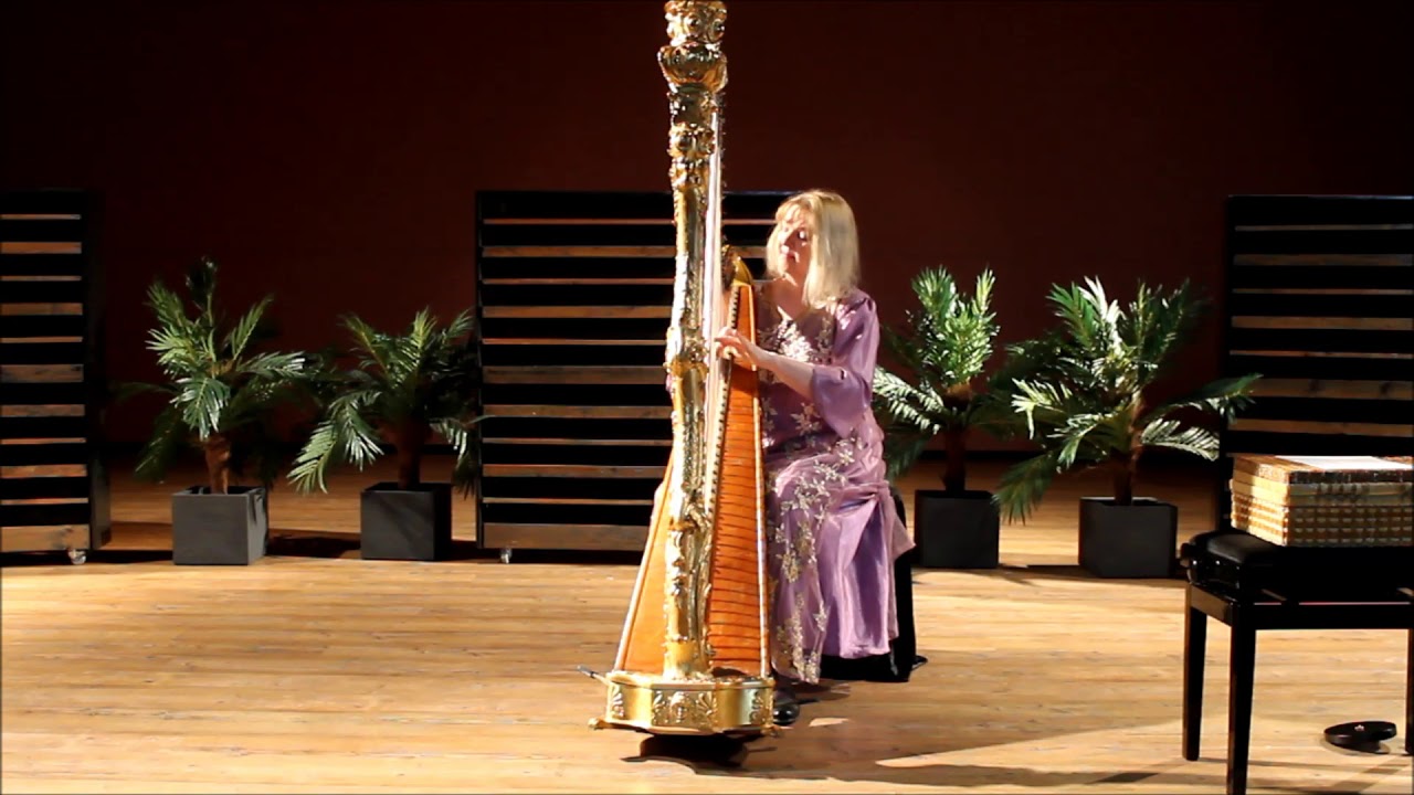 Harpist Regina Ederveen plays Aljonushka on Erard harp