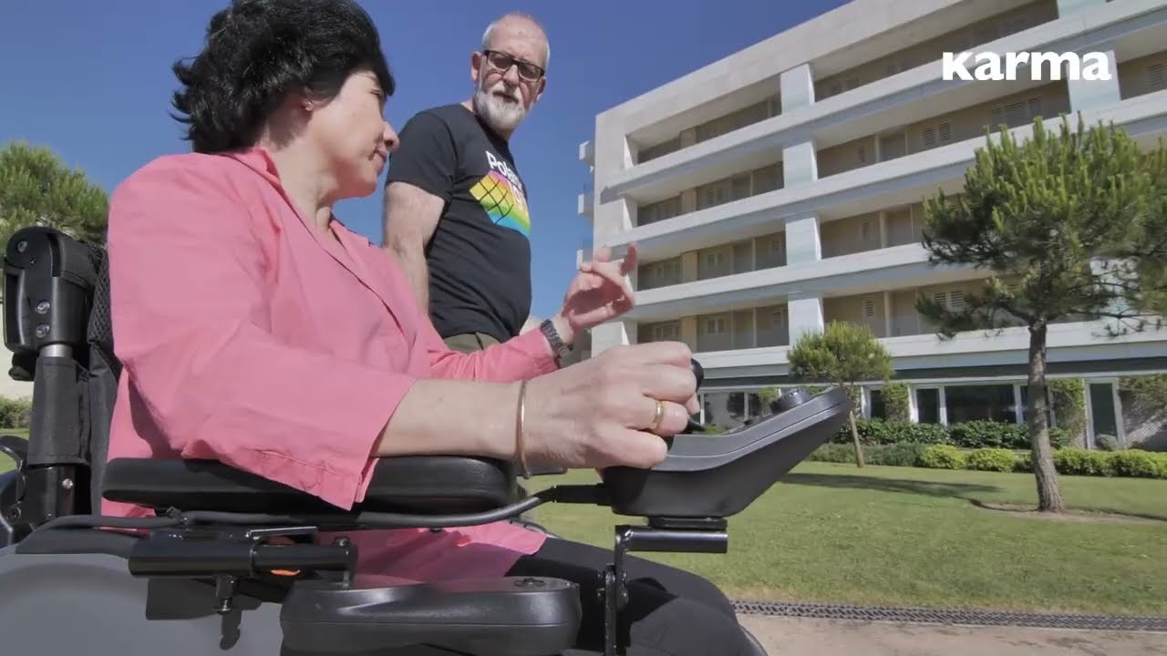 eFlexx | Foldable Power Wheelchair