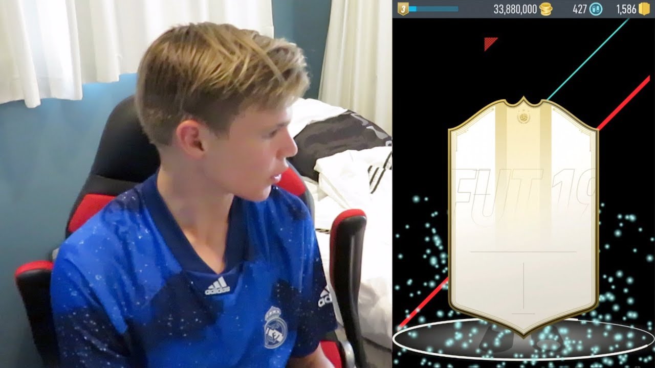 ANOTHER *ICON MOMENT* PACKED!!! CRAZY PACYBITS FUT 19 PACK OPENING!!!