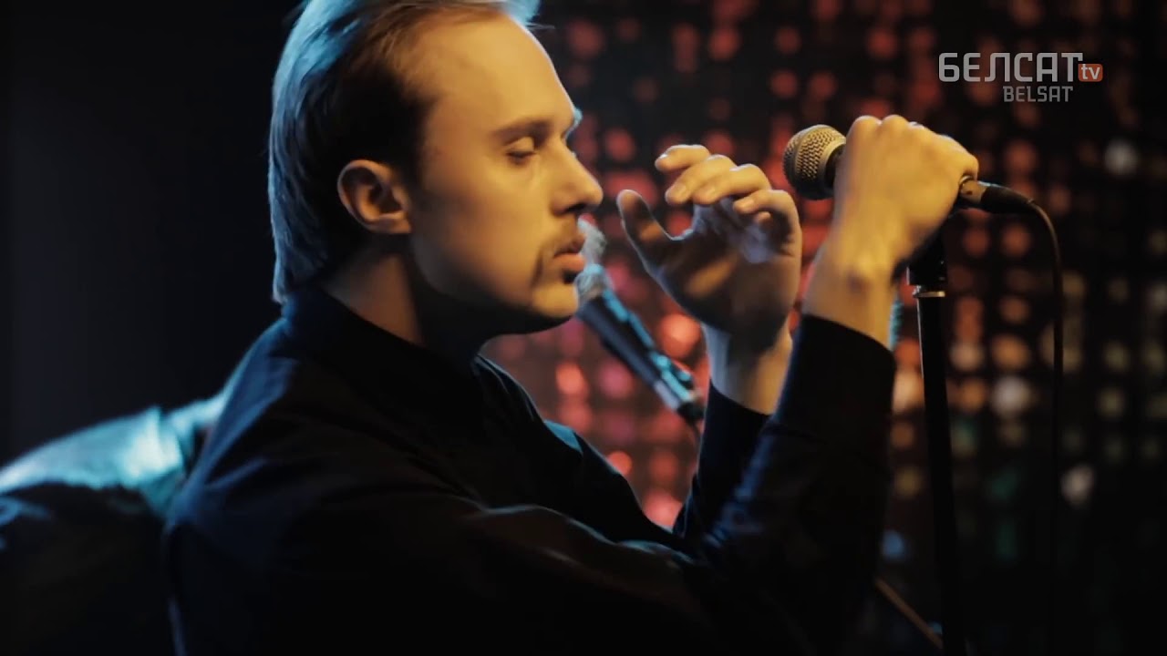 Molchat Doma - танцевать / Tancevat (Belsat Music Live)