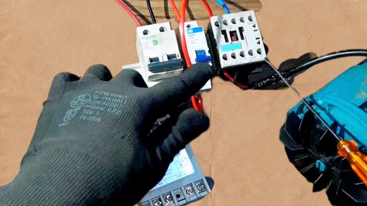 Como ligar relé de nível 220volts com bomba d'água 127volts