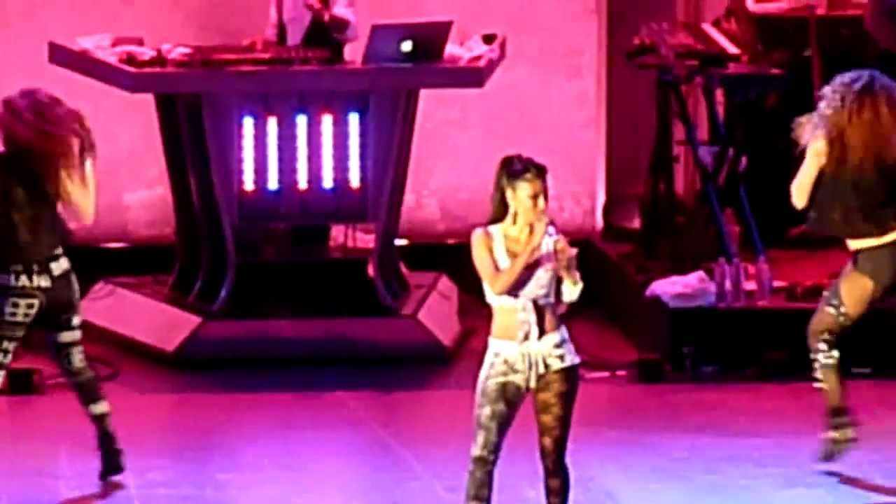 Nicole Scherzinger - 