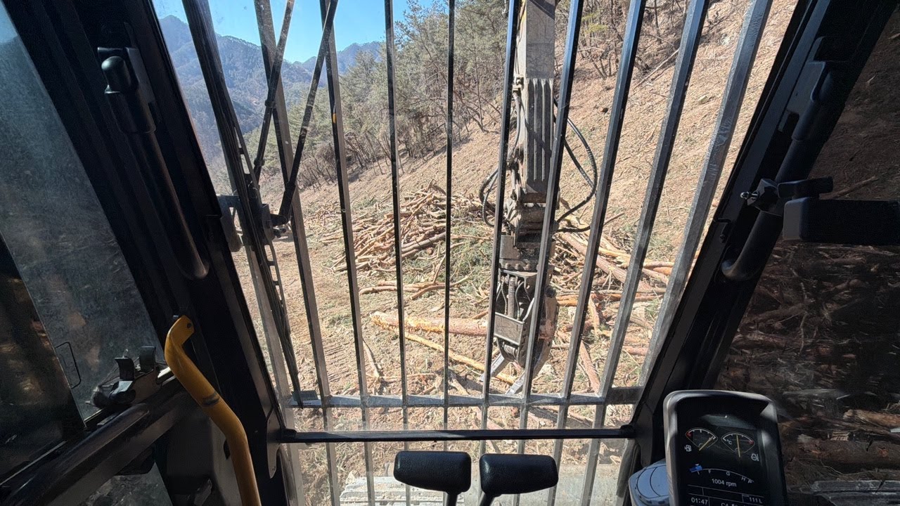 굴착기 상판 배우러 왔어요