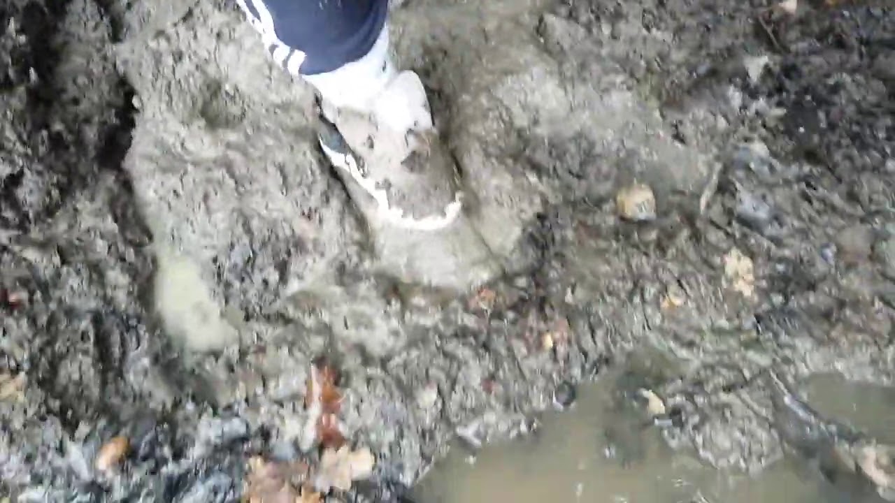 Nike BW Ultra muddy