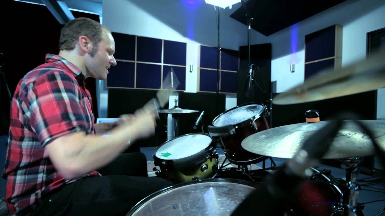 Roland BT-1 trigger pad with Jason Bowld - Drum Expo 2013