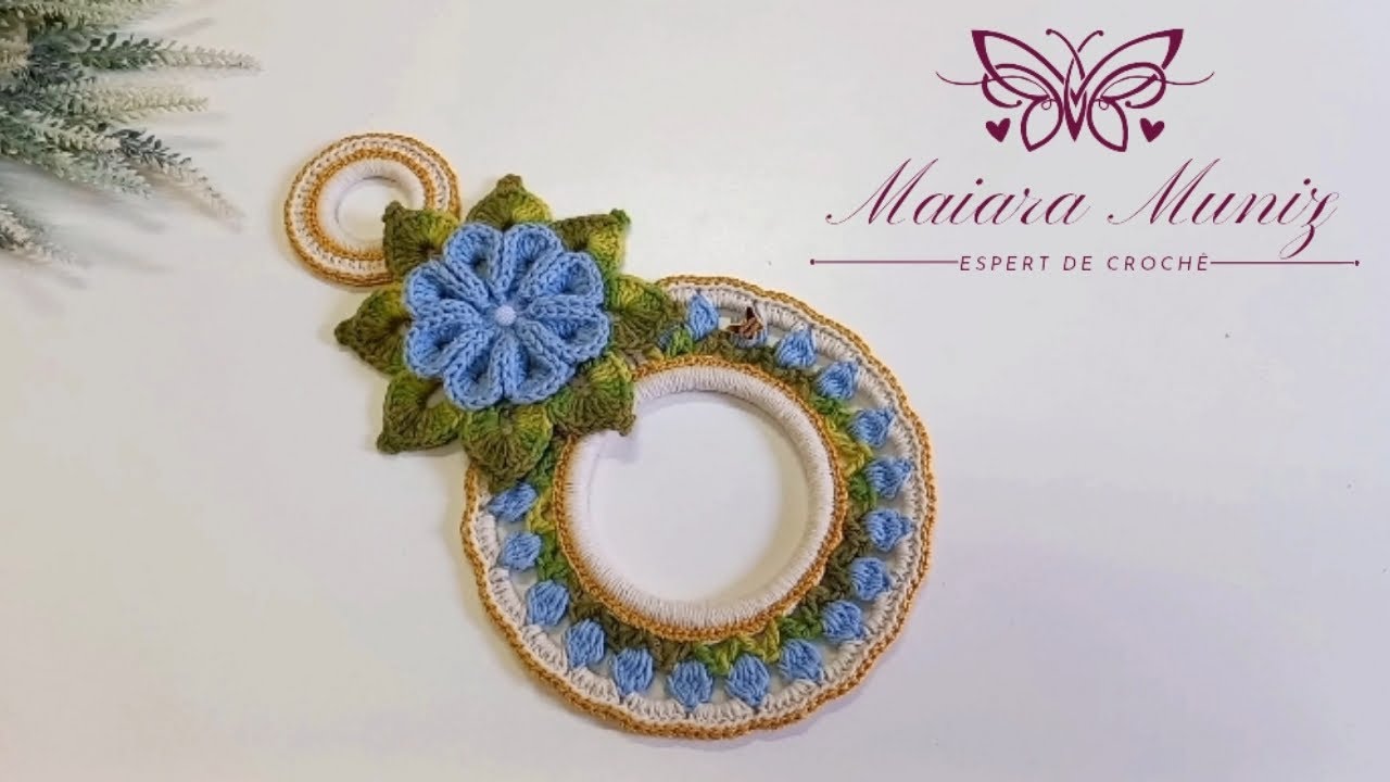 PORTA PANO DE PRATO GLAMOUR - Maiara Crochês.