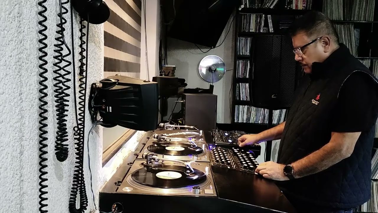 DJ Javier Camacho Groove D