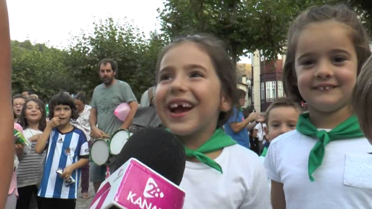 San Migelak giro onean hasi dituzte