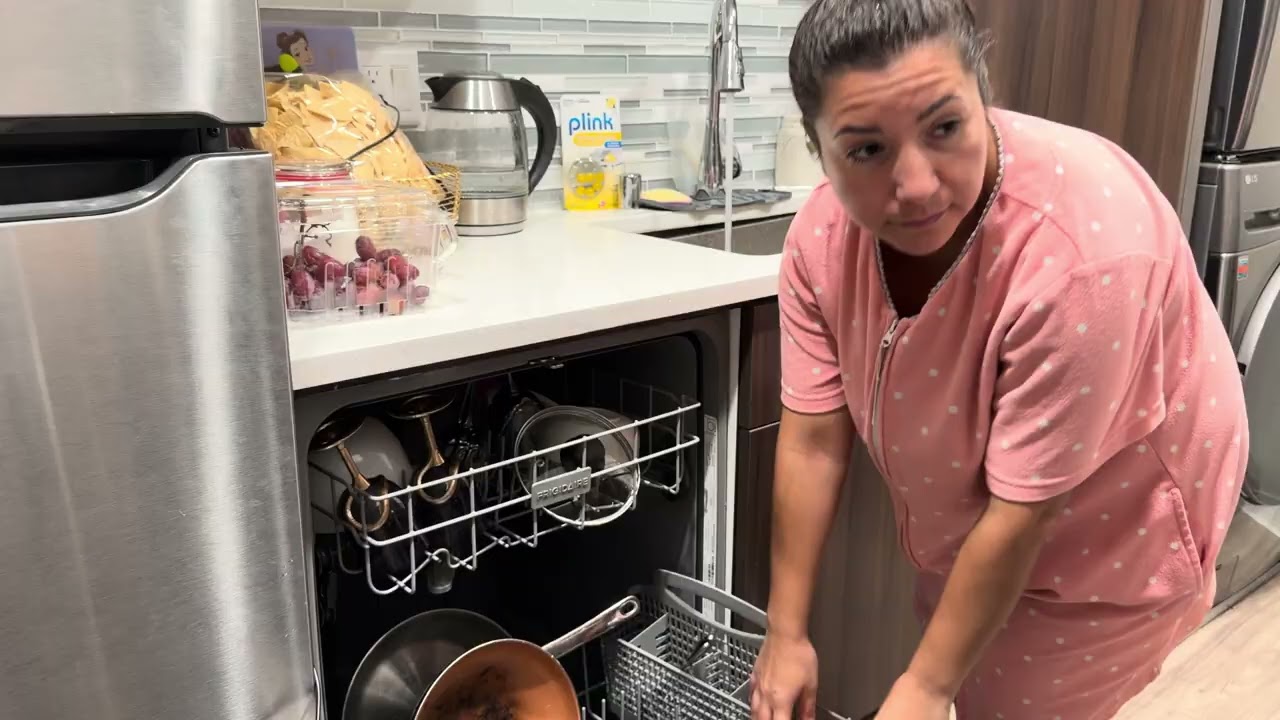 From Table to Dishwasher: Quick and painless – how I vanish dirty plates post-meal. 