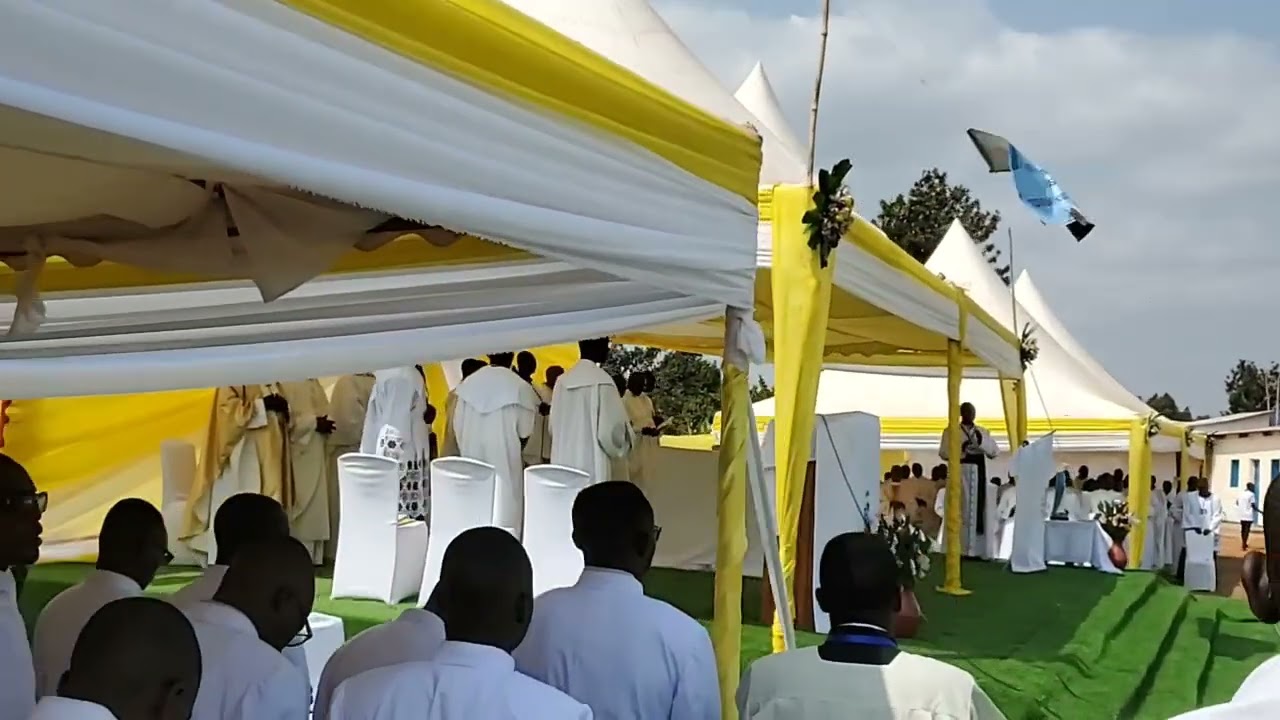 Ibirori vy'iyatirwa mu mwi banga ry'Ubusaserdoti n'ibindi Muri  Diocèse Catholique de Rutana.