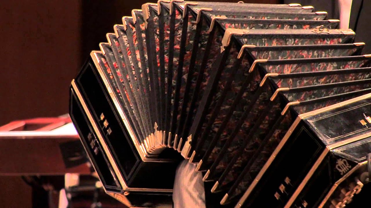 Tanguedia Quintet & Sinfonietta Lentua: Tristezas de un Doble A (Piazzolla/Sandås)