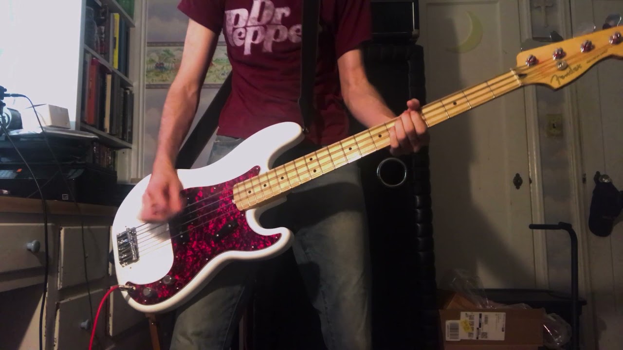 Bass Cover - 
