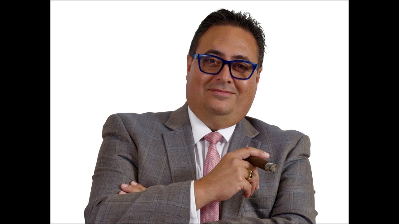 #ELOSOFUMARTAKES