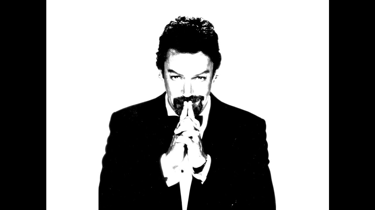 Mister Scoops - Tim Curry