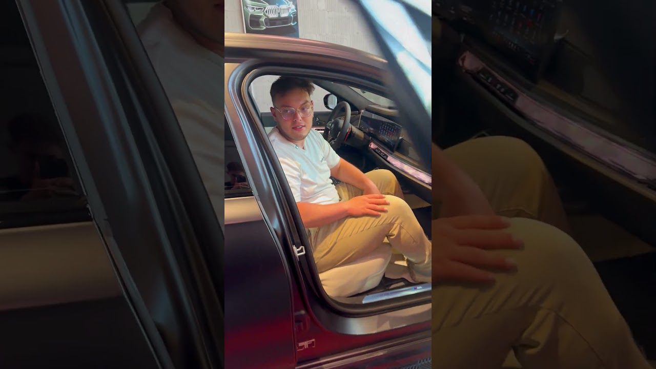 Nu vezi dublu: BMW M760e, &icirc;n două exemplare la Auto Big!