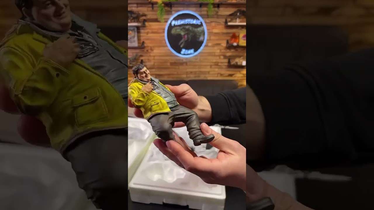 Iron Studios Nedry meets Dilophosaurus unboxing! Jurassic Park #shorts