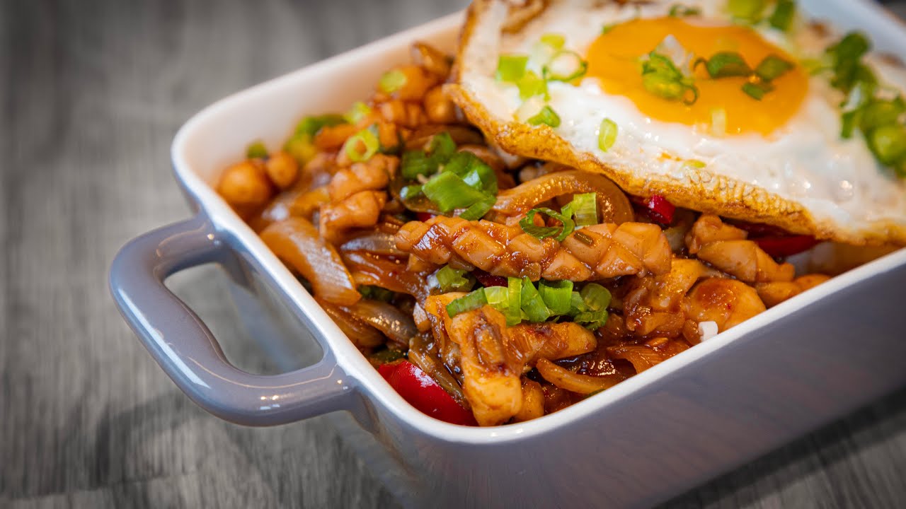 Calamar en salsa de chile dulce 🇰🇷 🌶️ | Un clásico de los almuerzos caseros en Corea del Sur