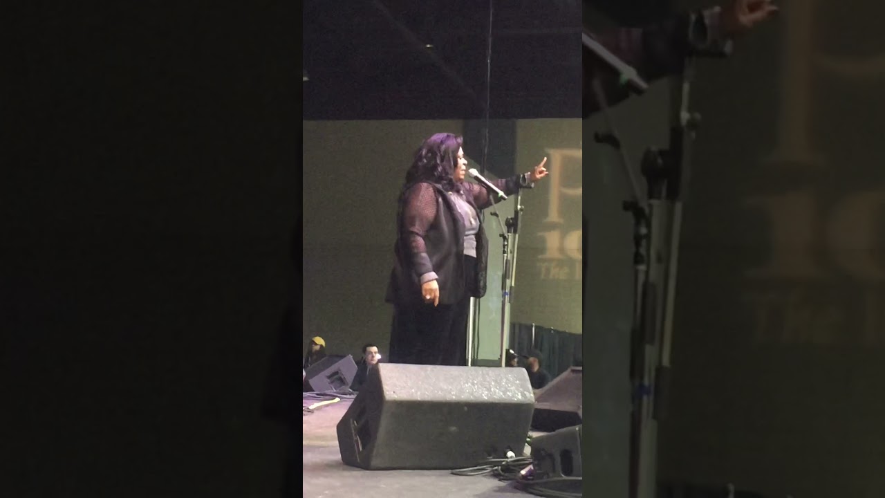 Kim Burrell - It Is Done (Richmond, Virginia)