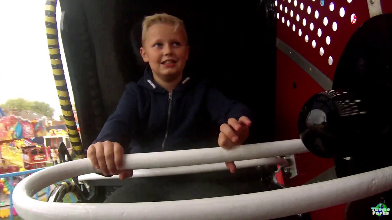 Rock N Roll Fun Fair ride POV