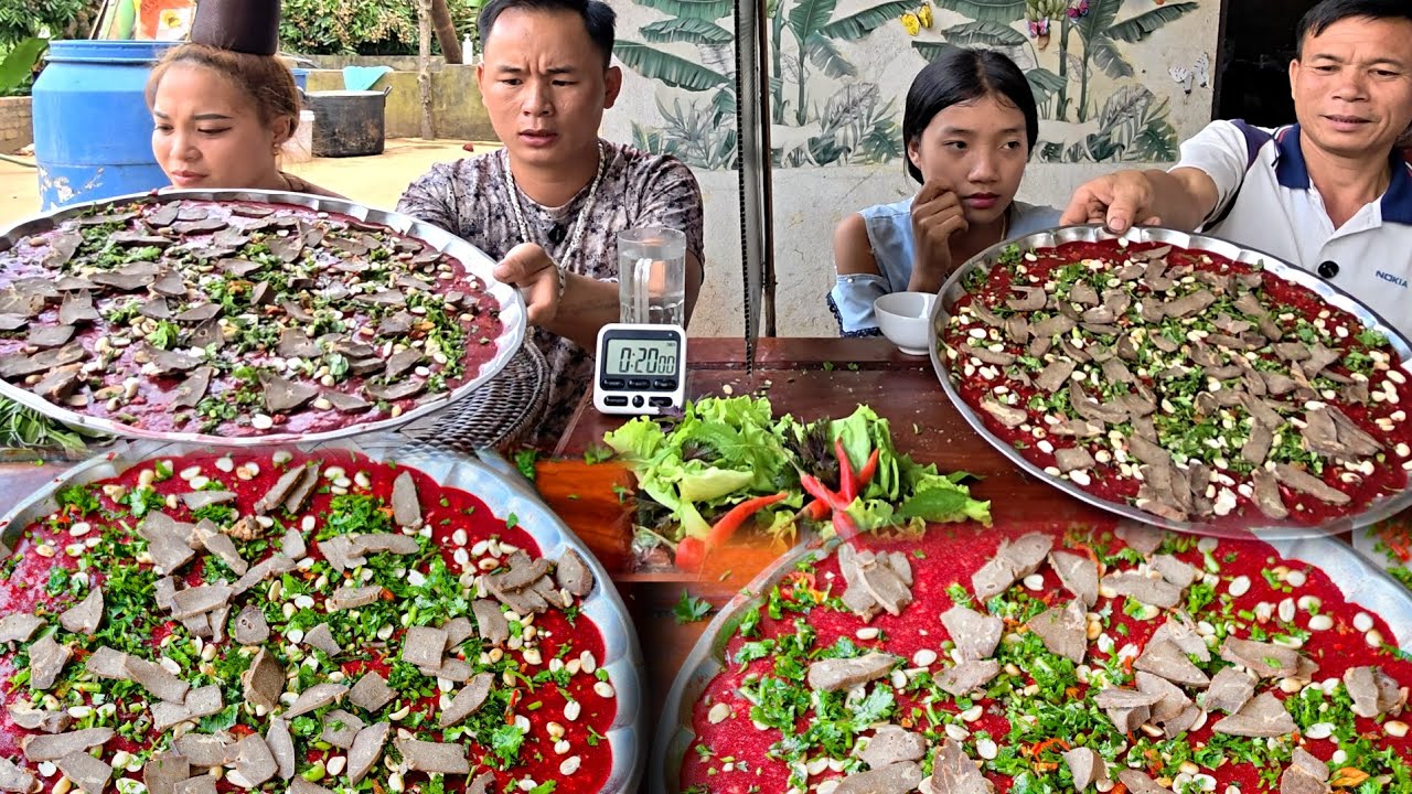 Trận Đấu Kinh Hoàng Chia Cặp Thi Ăn Hai Mâm Tiết Canh Trong Vòng 20 Phút Thắng Nhận 2 Triệu