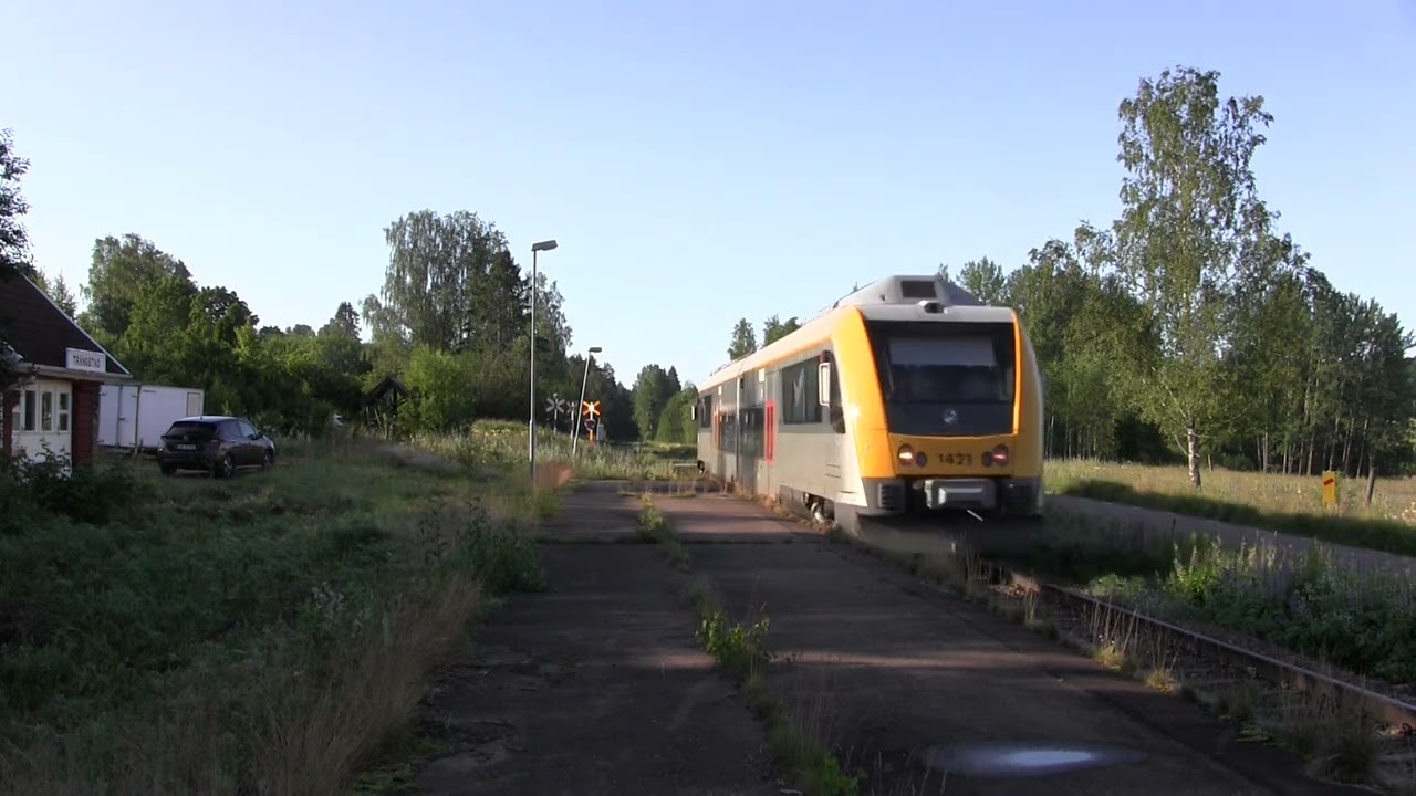 Trångstad Railroad crossing, Fryksdalsbanan, Kil, Sweden 1 (Cam 1 / 2)