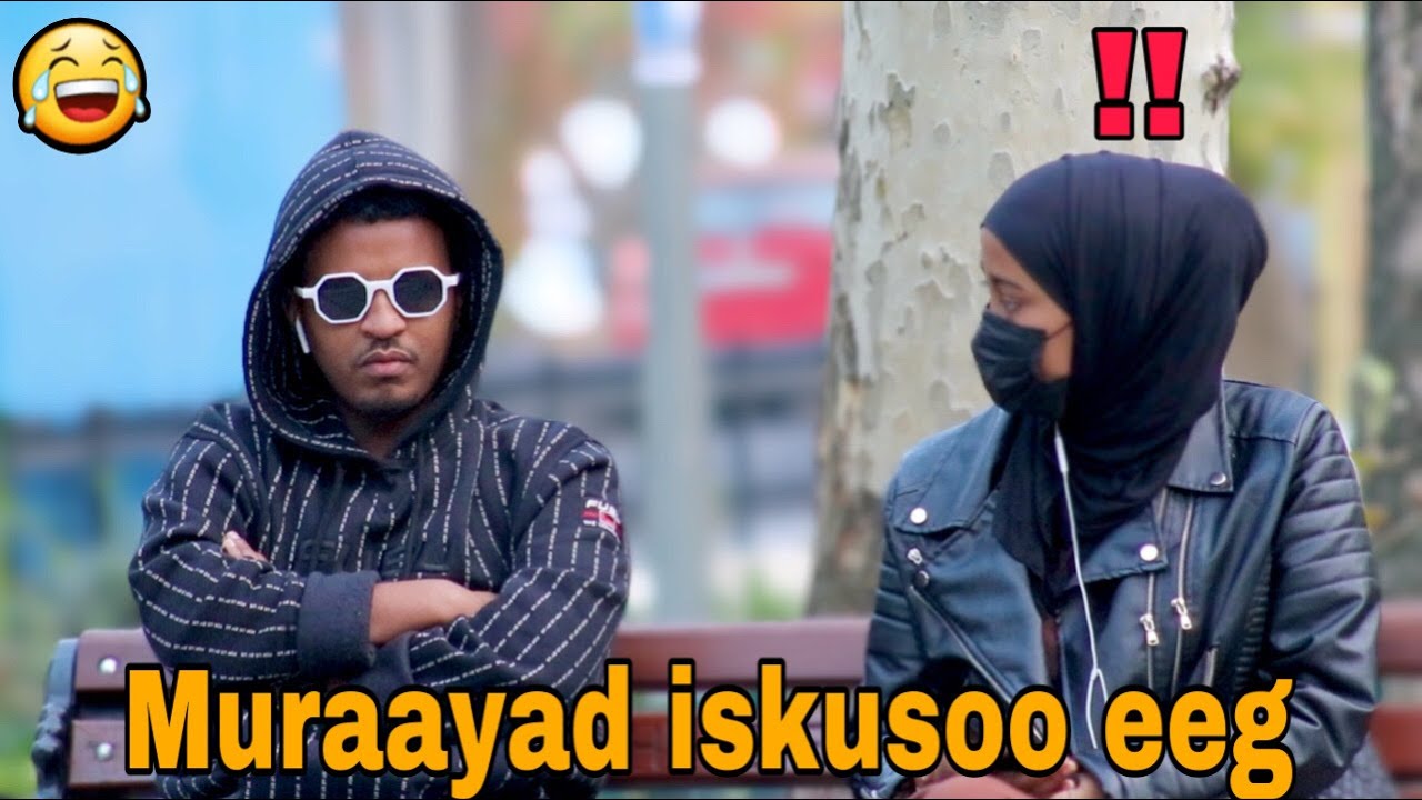 Tilifoon Inaa Kuhadlayo Ayaa isaga Dhigay Kadibna Waa Kudhaga Hadlay 4| Very Funny Public Prank |